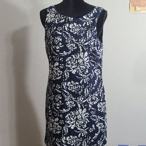 Crown & Ivy dress